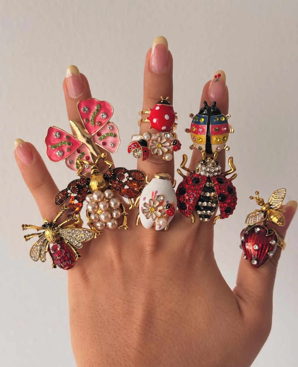 Cute insect bee rings