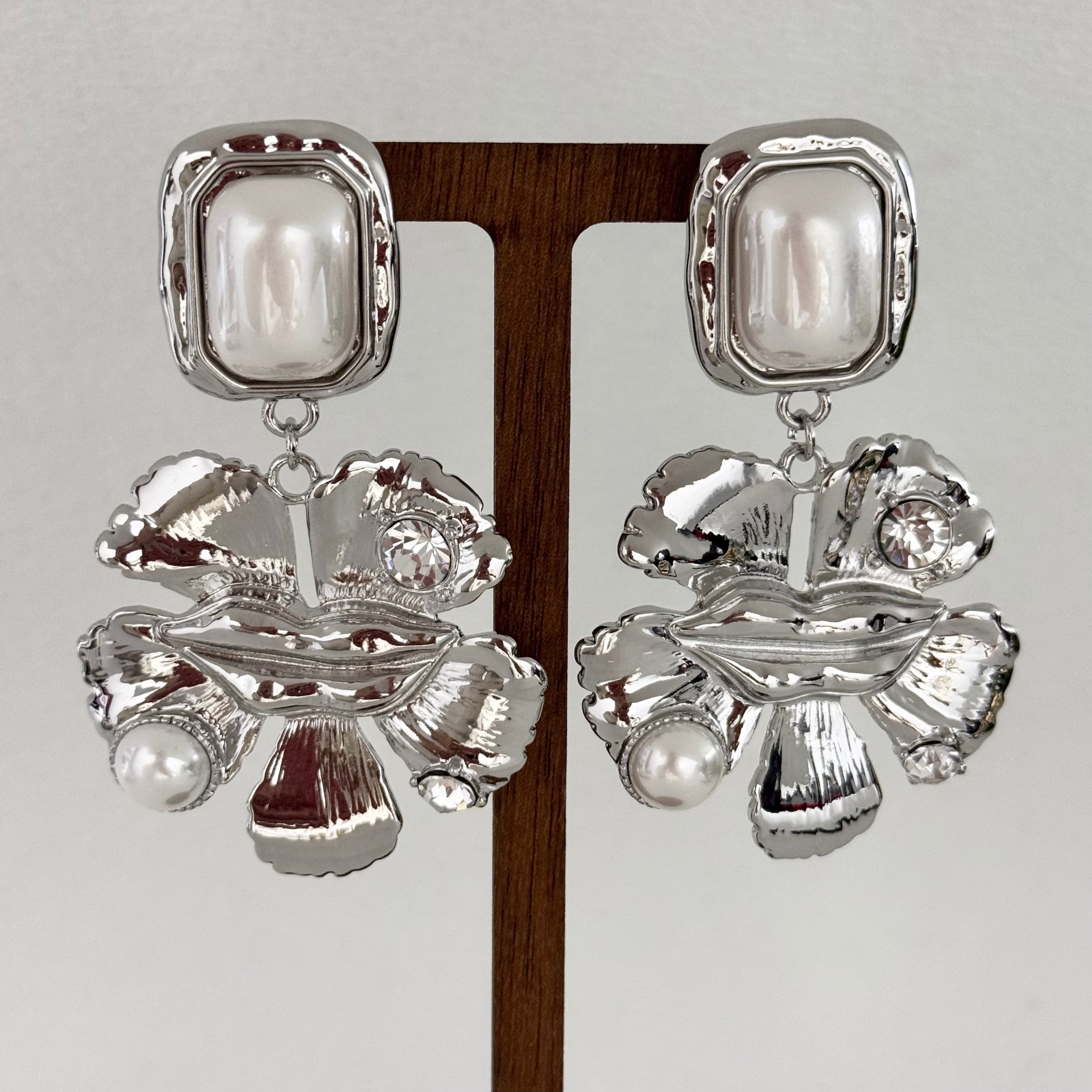 Flower Drop Earrings